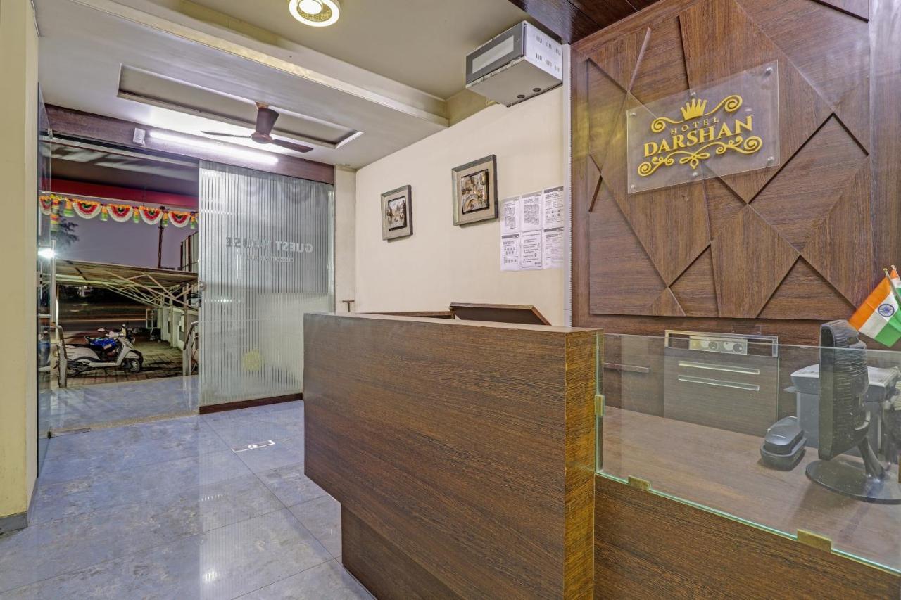 Oyo 82461 Hotel Darshan Banquet And Rooms Surat Ngoại thất bức ảnh